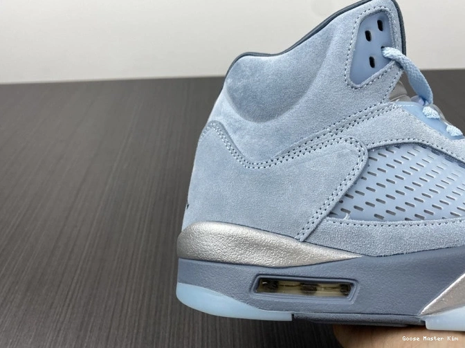 Bluebird 5 Air Jordan Retro DD9336-400 (W) 0529